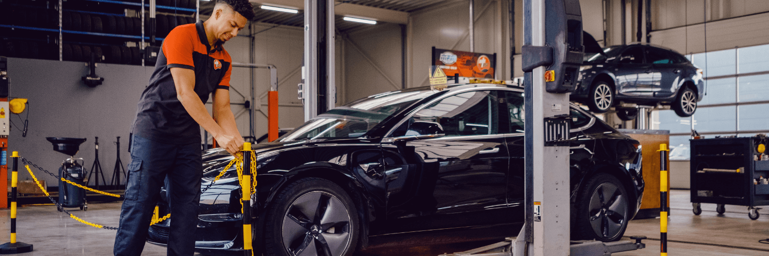 AutoFirst - Haleco - Garage in Nuth